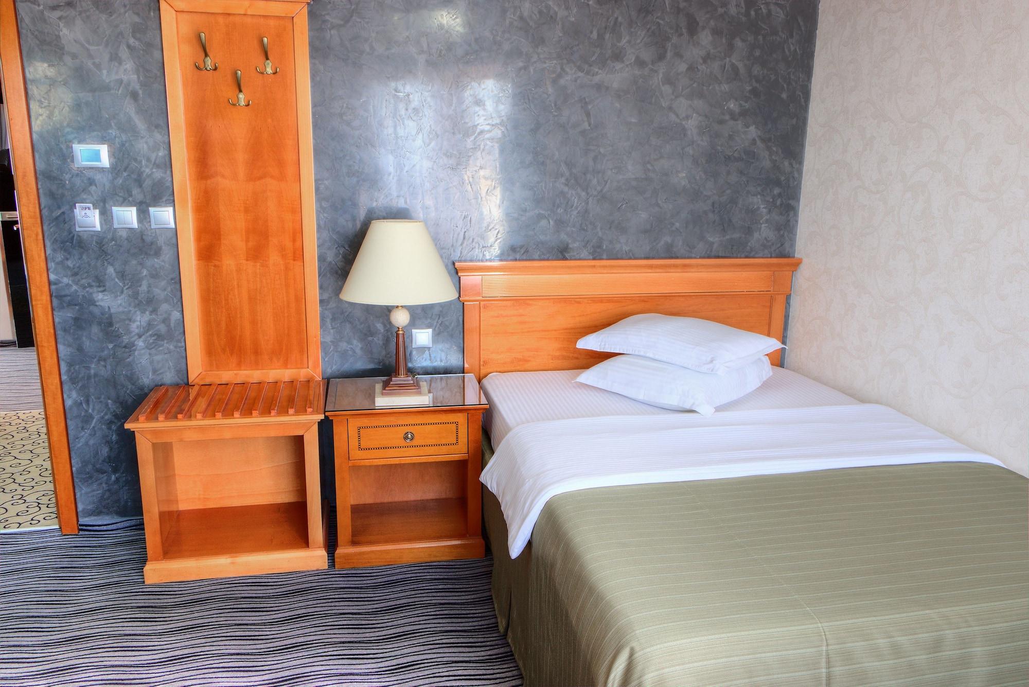 Hotel Oltenia 크라이오바 외부 사진